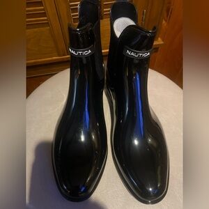 (NWT) NAUTICAL SHAYNA BLACK RAIN BOOTS SIZE 9 (BRAND NEW IN BOX)